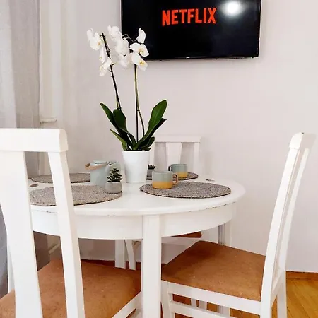Lovely Equipped In Kallithea Athens
