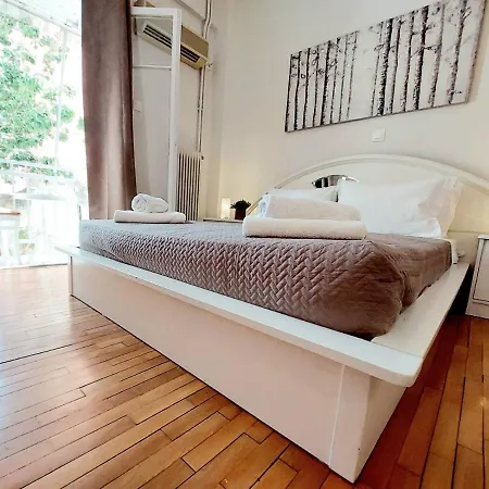 Lovely Equipped In Kallithea Apartment *